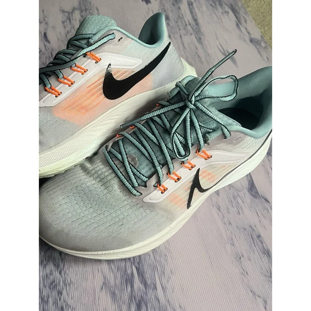 Nike womens size